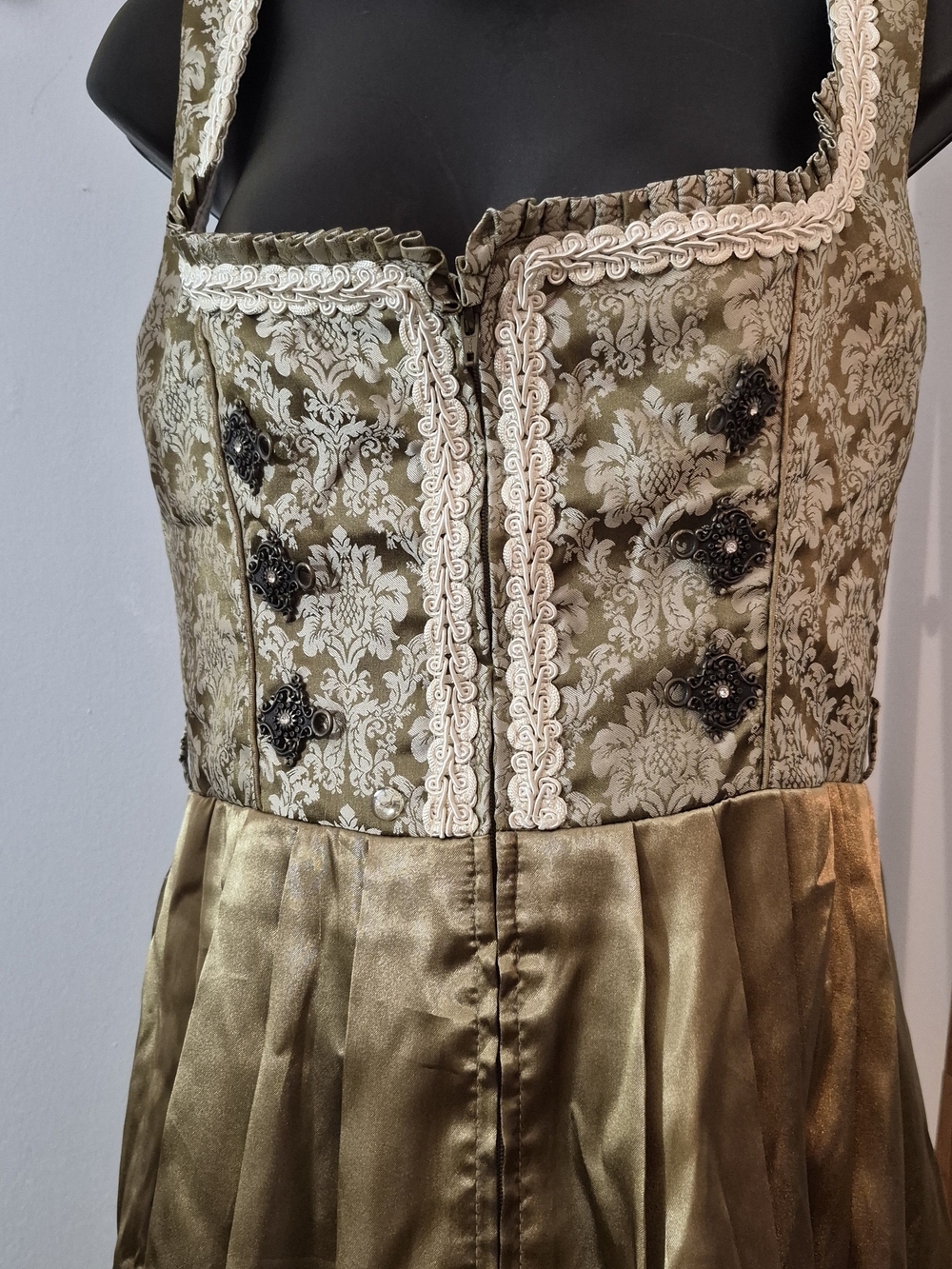 Vintage dirndl dress